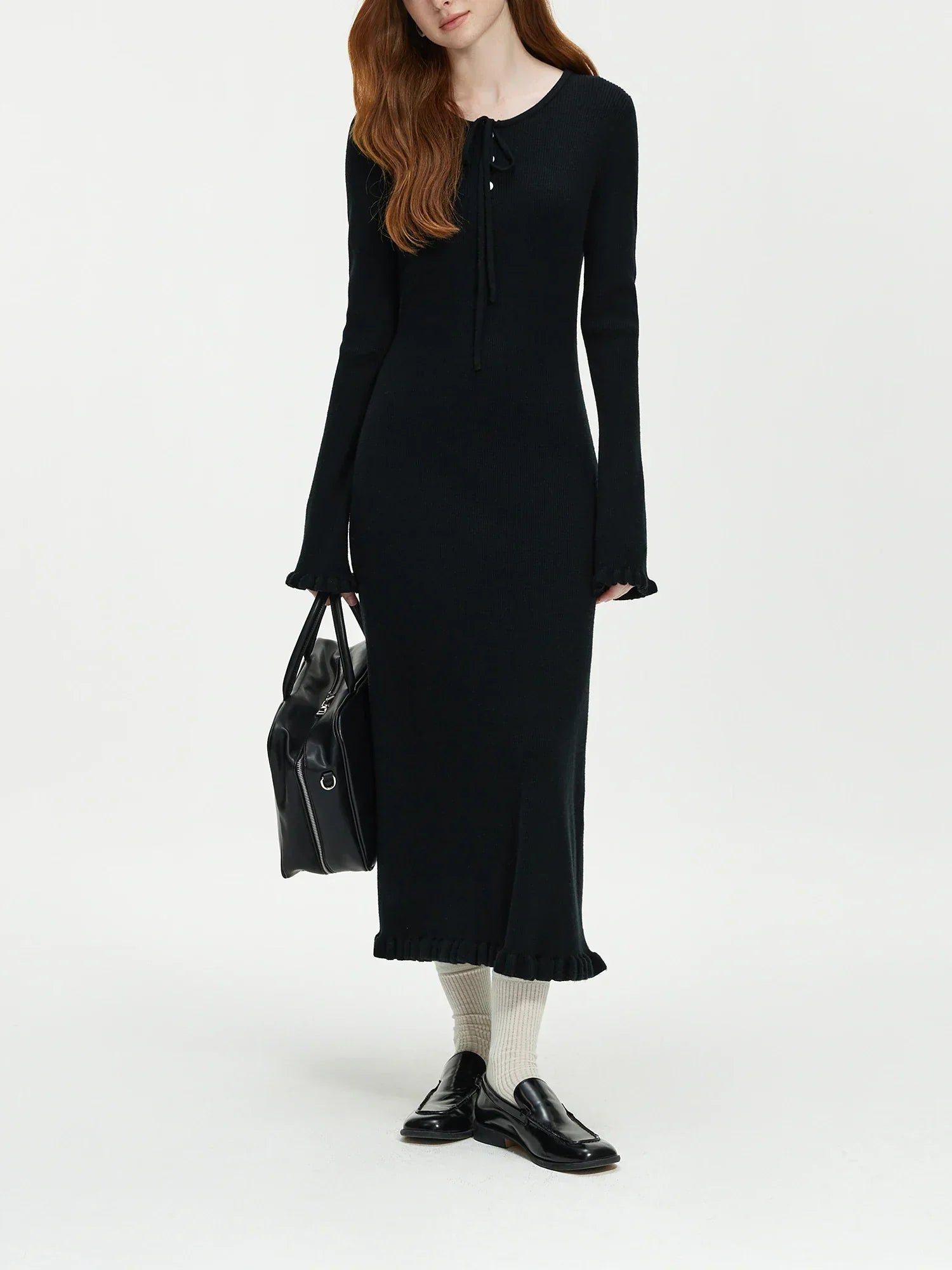 FSLE Black Temperament Black Fungus Edge Round Neck Knitted Dress for Women's Autumn and Winter 2024 New Dress 24FS14246