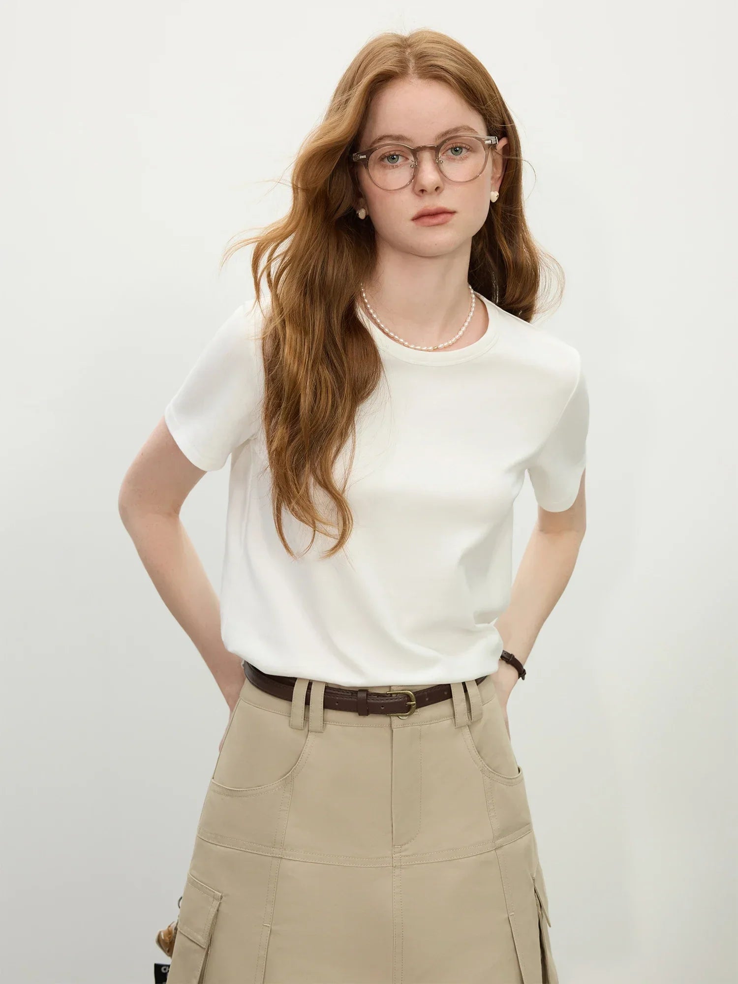 FSLE Straight Shoulder White T-shirt Women 2025 Spring New Style All-match Slim Short-sleeved T-shirt Bottoming Shirt 25FS11303